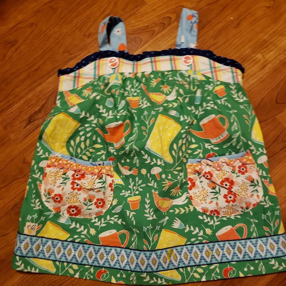 Wildflowers watering can tank top